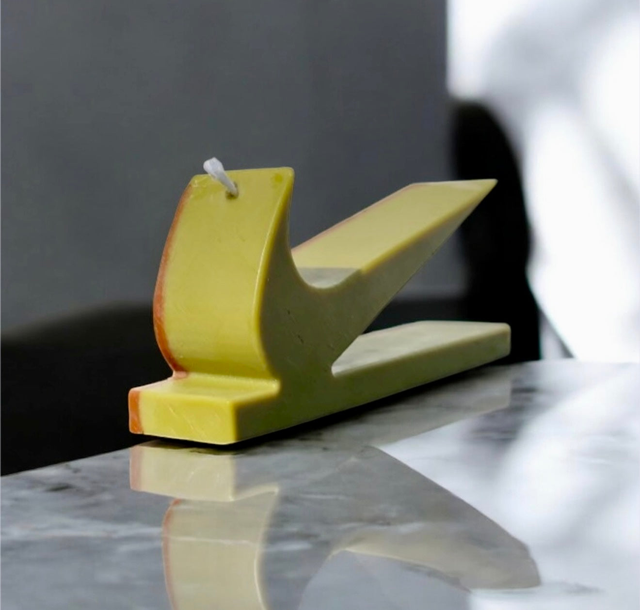 Designer Decor Swoosh Candle