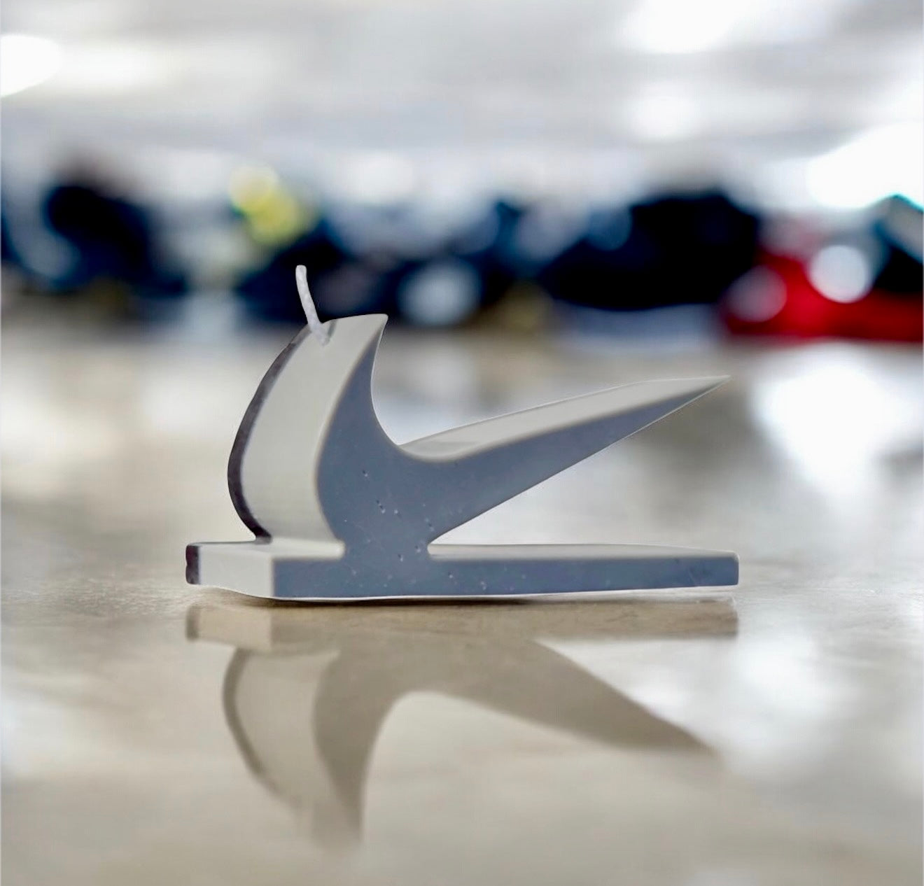 Designer Decor Swoosh Candle